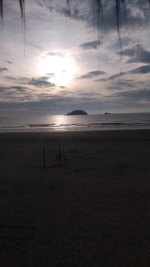Suites Pe Na Areia Peruíbe Exteriér fotografie